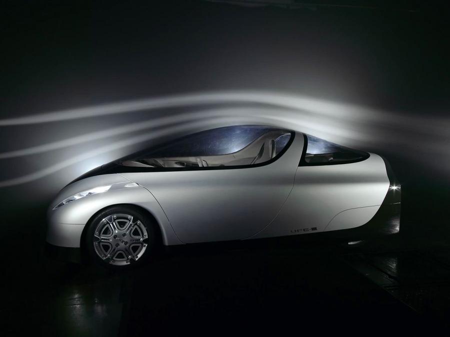  Daihatsu UFE-III Concept 2005 года  (фото 6 из 6)